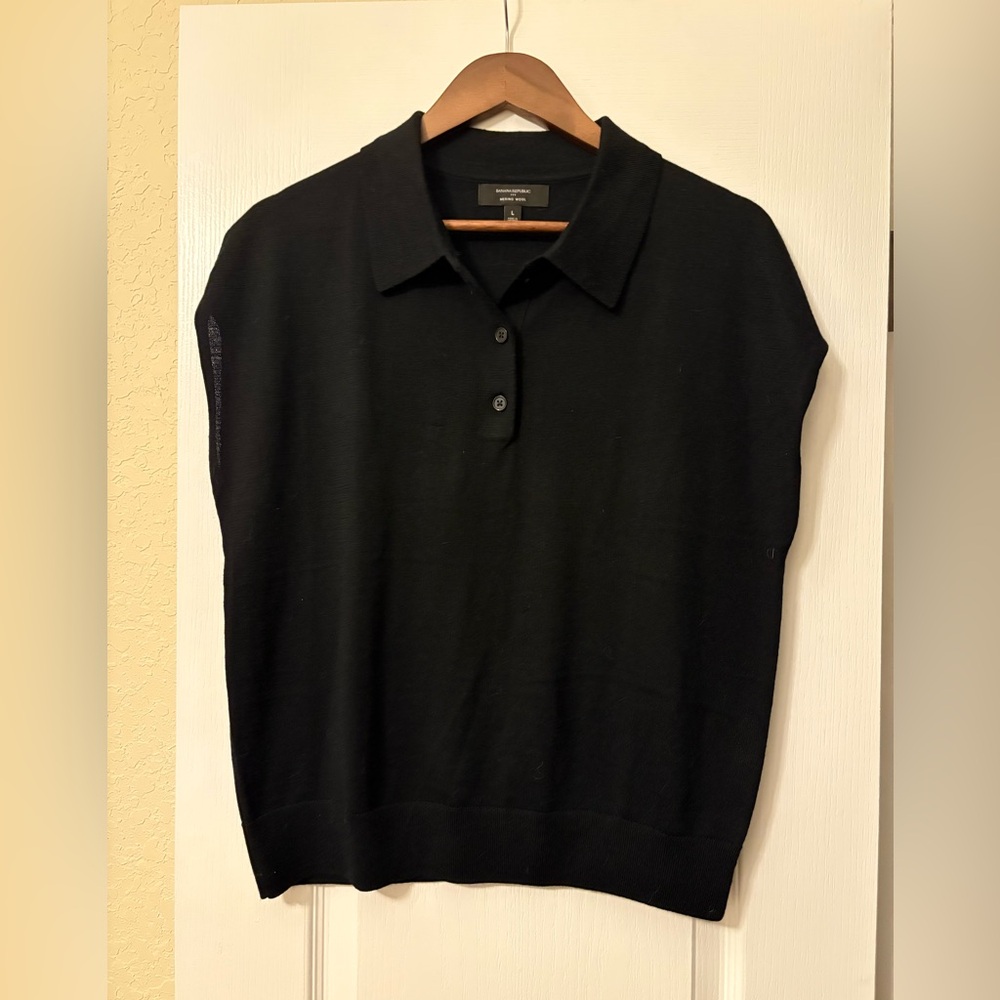 Banana Republic Navy V-Neck Sweater
